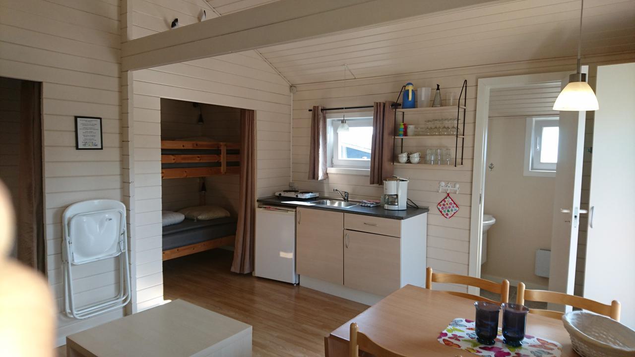 Tornby Strand Camping Cottages Hirtshals Exteriör bild