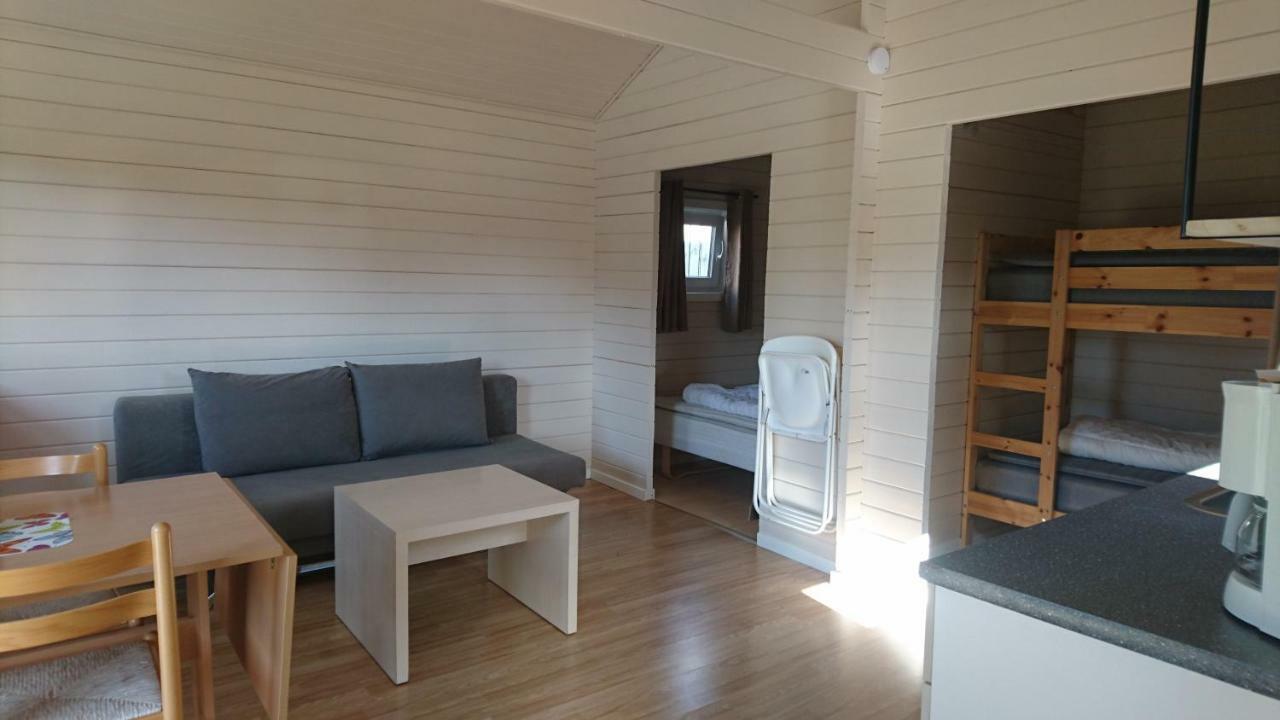 Tornby Strand Camping Cottages Hirtshals Exteriör bild