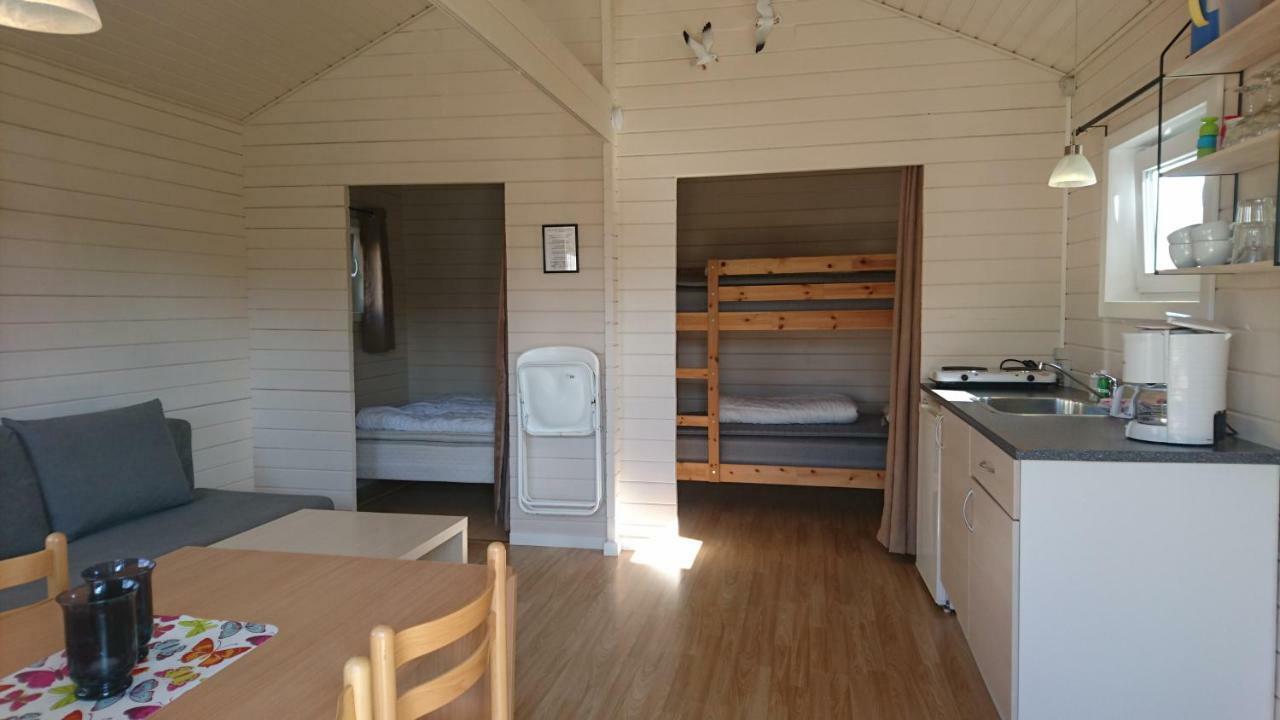 Tornby Strand Camping Cottages Hirtshals Exteriör bild
